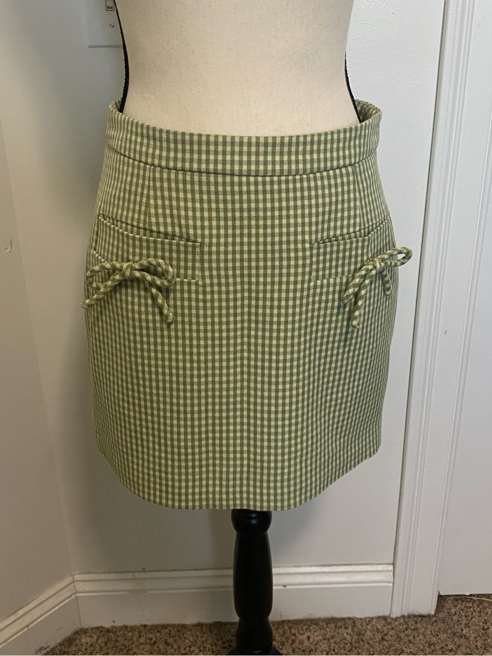 NWT Avec Les Filles Light Green Gingham Mini Skirt